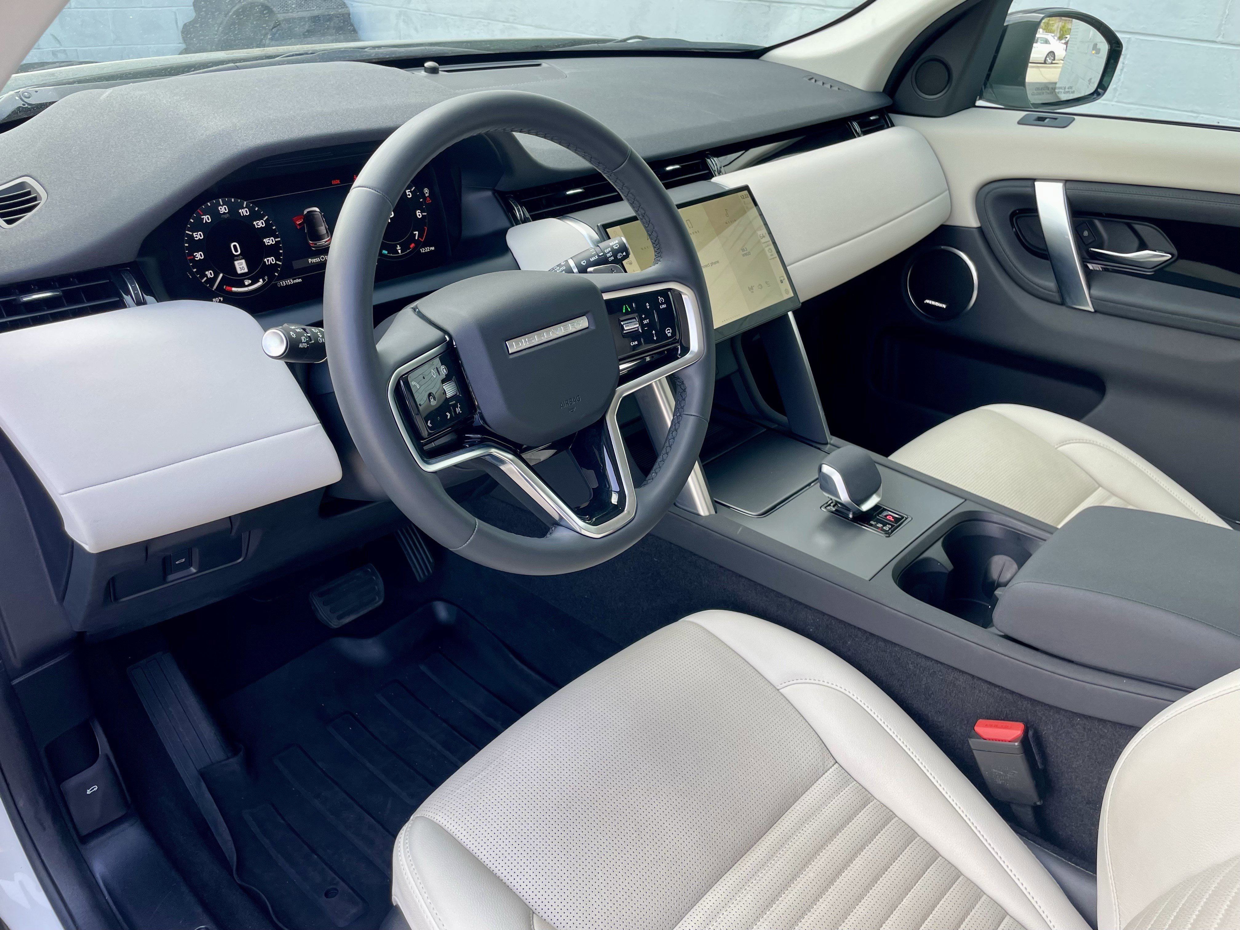 Certified 2024 Land Rover Discovery Sport S image 13