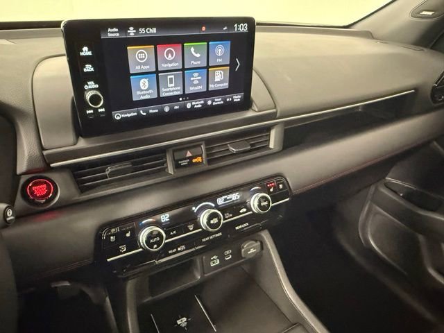 Used 2025 Honda Pilot Black Edition image 23