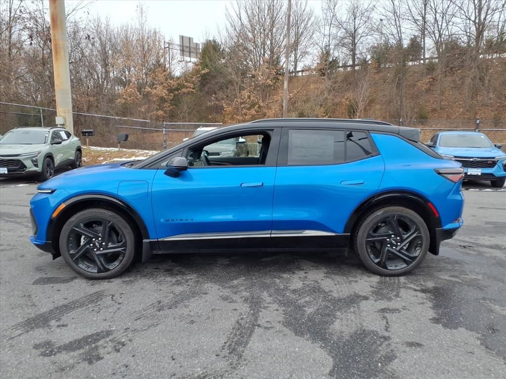 New 2026 Chevrolet Equinox EV RS image 6