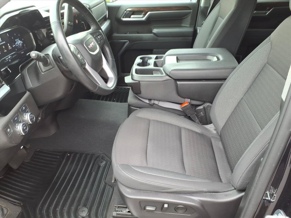 Used 2024 GMC Sierra 1500 Elevation AWD/4WD image 11