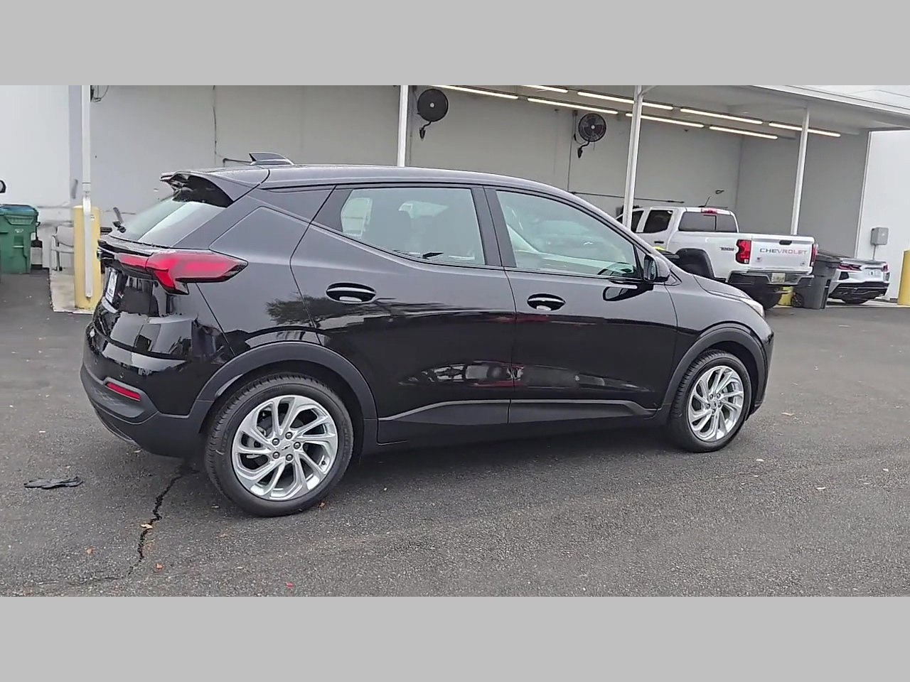 New 2027 Chevrolet Bolt LT w/ Comfort Package image 20