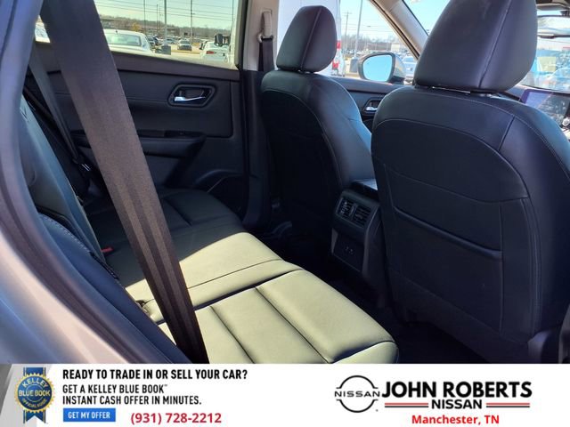 Used 2023 Nissan Rogue SL image 18