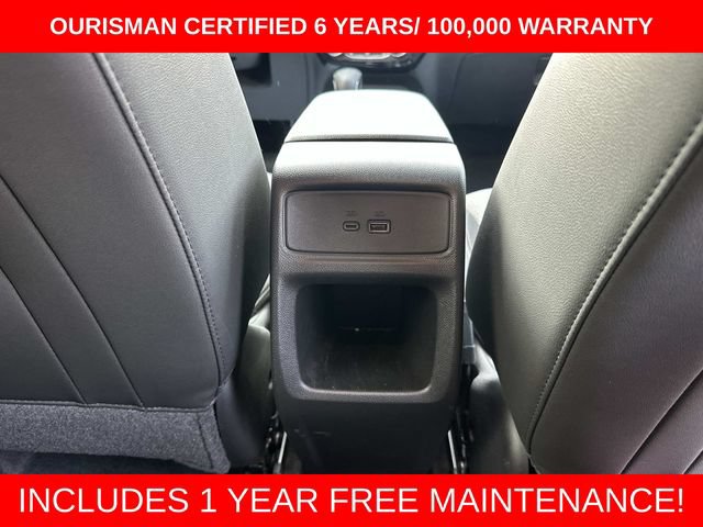 Used 2024 Chevrolet Trax LT w/ Driver Confidence Package FWD image 12