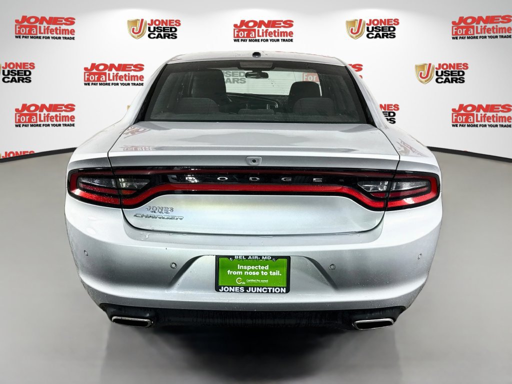 Used 2022 Dodge Charger SXT RWD image 14