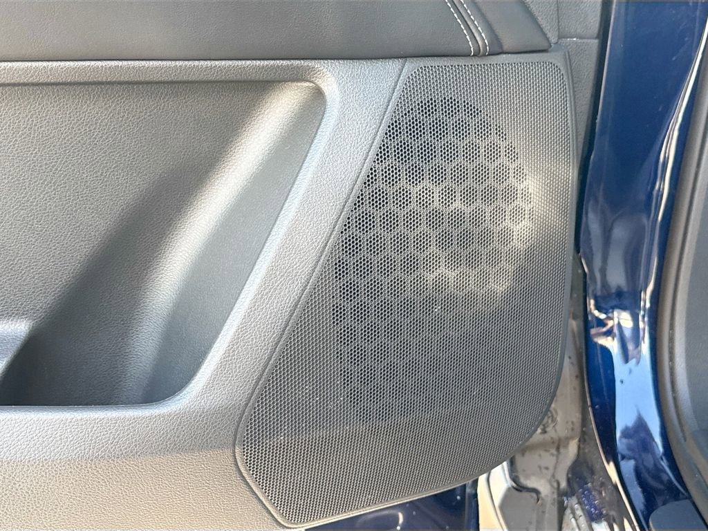 Used 2023 INFINITI QX60 Pure image 25