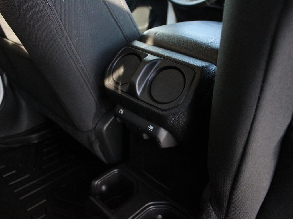 Used 2020 Jeep Gladiator Sport w/ Quick Order Package 24S image 16