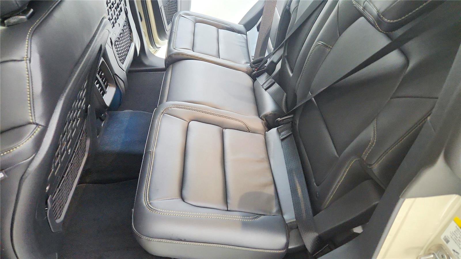 New 2025 Ford Bronco Badlands image 28