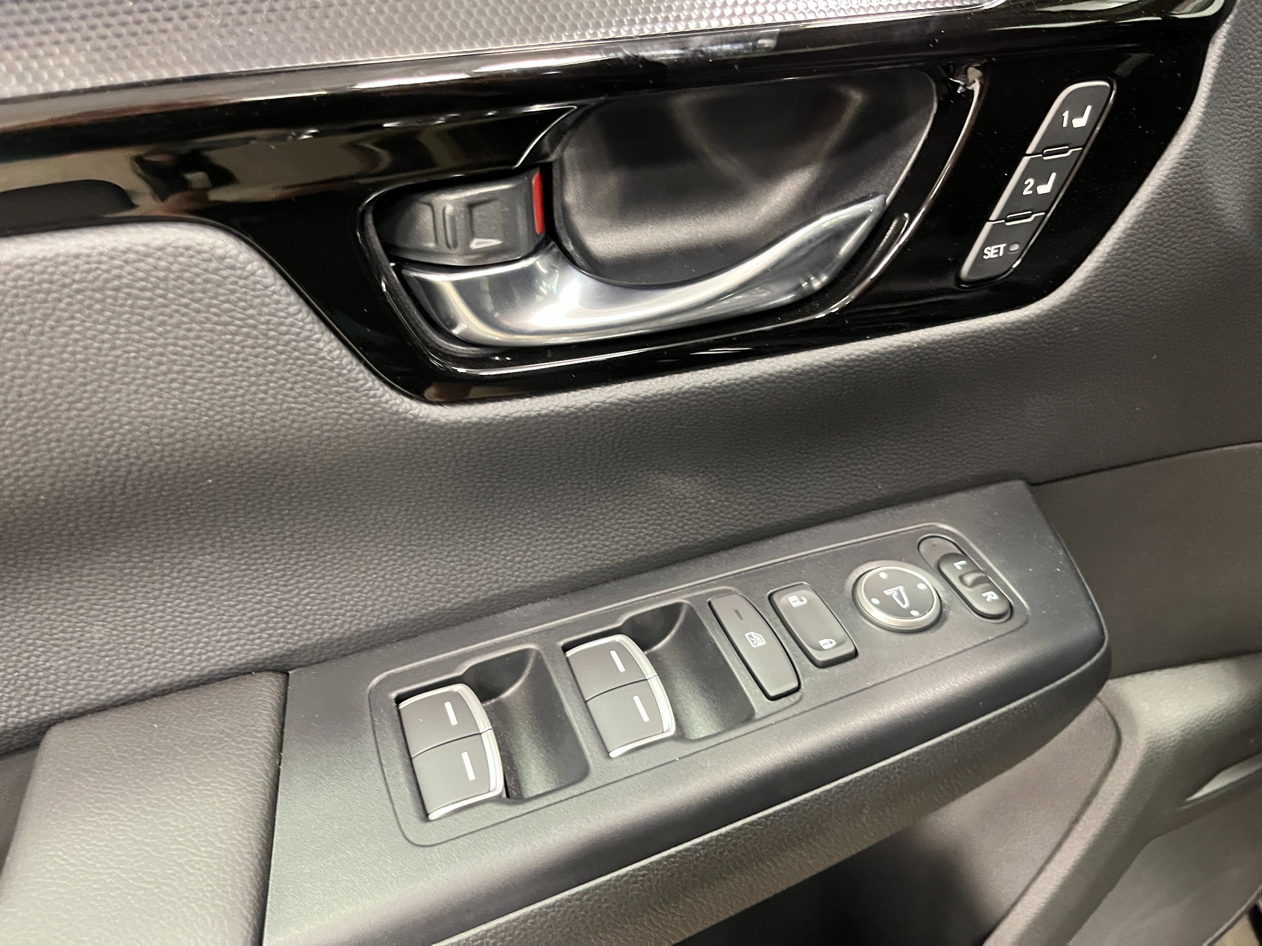 New 2026 Honda CR-V EX-L image 16
