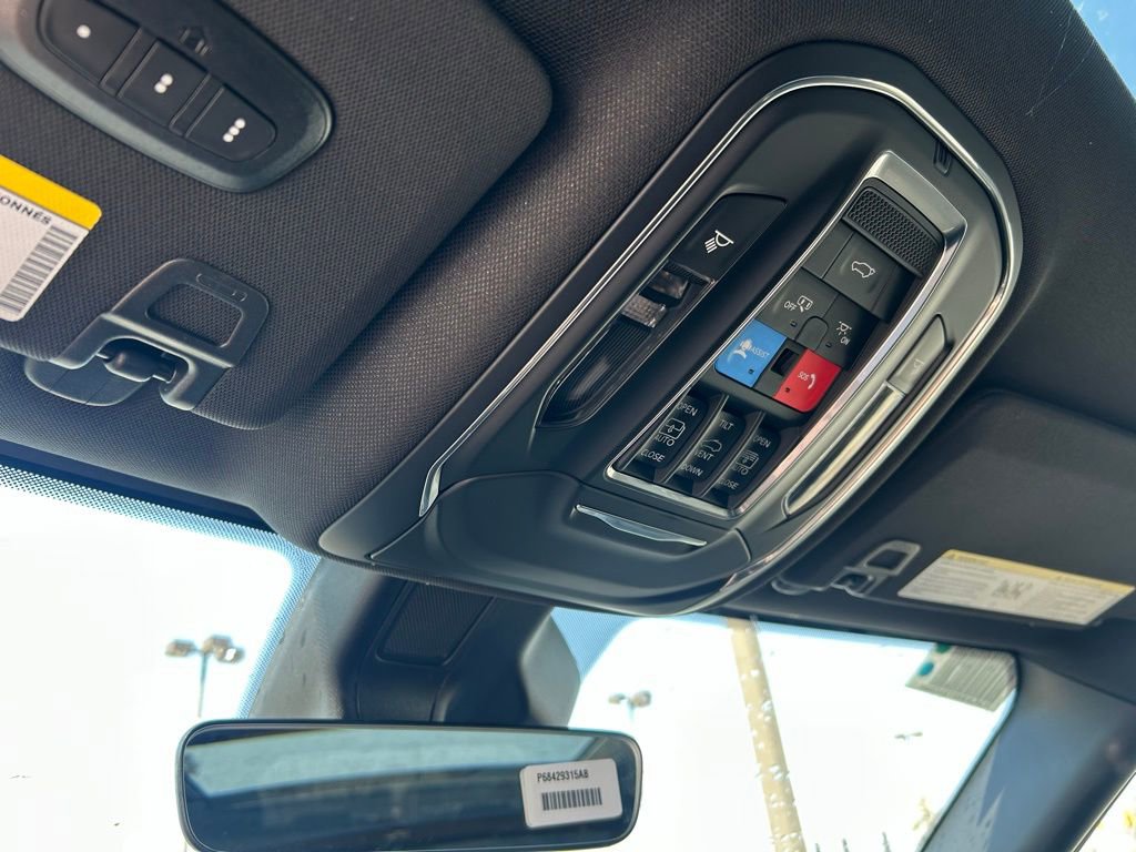 New 2026 Jeep Grand Cherokee L Limited image 25