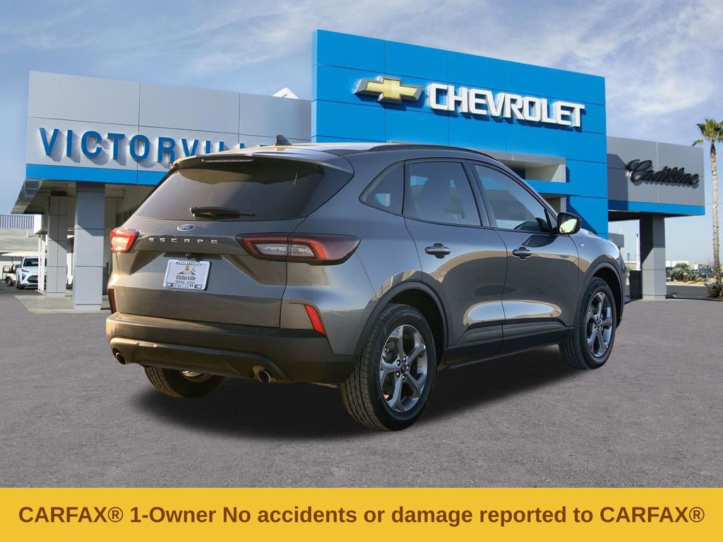 Used 2025 Ford Escape ST-Line image 4
