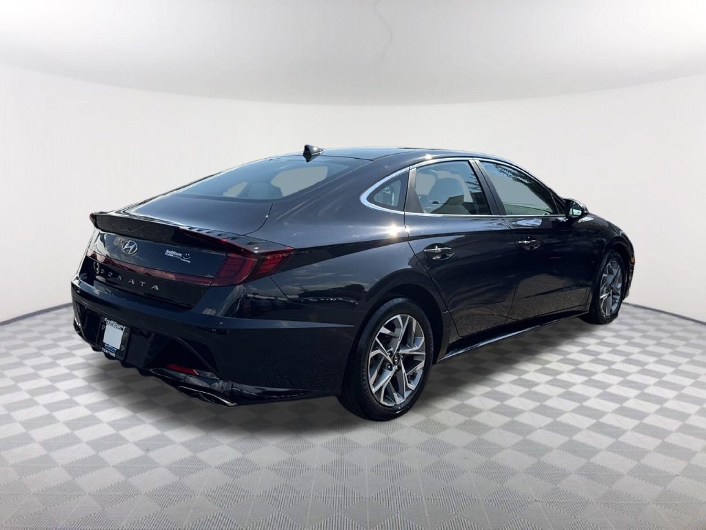 Used 2023 Hyundai Sonata SEL FWD image 5