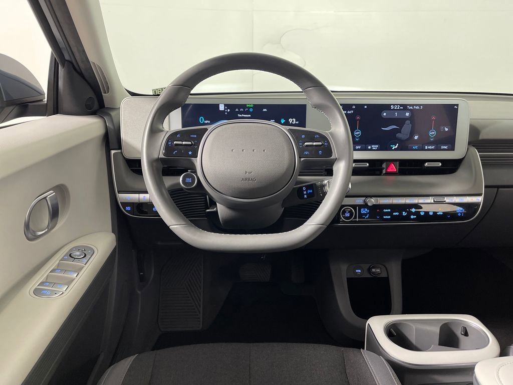 Certified 2024 Hyundai Ioniq 5 SE image 15
