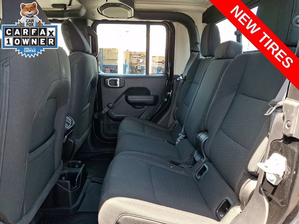 Used 2021 Jeep Gladiator Sport w/ Trailer Tow Package AWD/4WD image 10