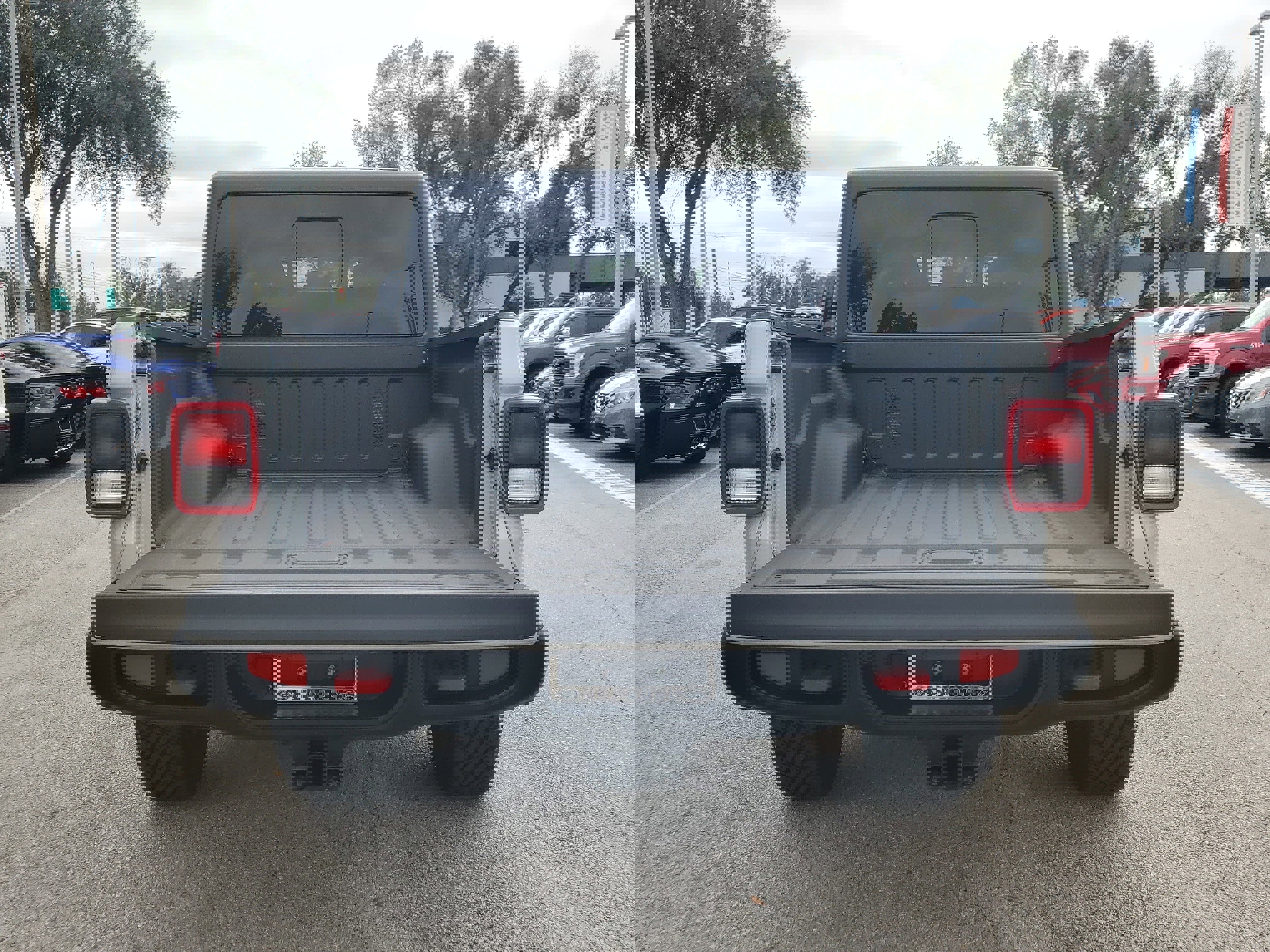 Used 2023 Jeep Gladiator Rubicon w/ Trailer Tow Package image 11