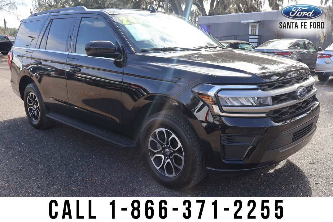 Used 2024 Ford Expedition XLT image 5