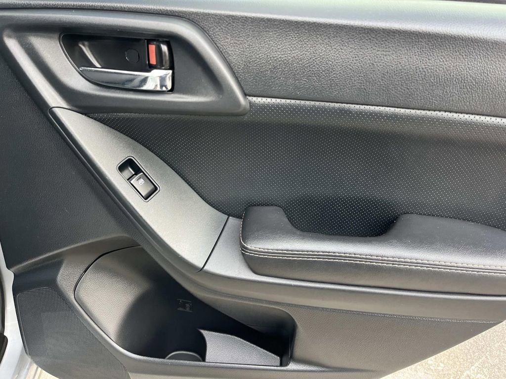 Used 2018 Subaru Forester 2.5i Premium image 22