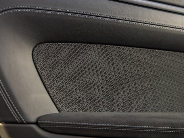 Used 2025 Porsche 911 Carrera 4 GTS image 39