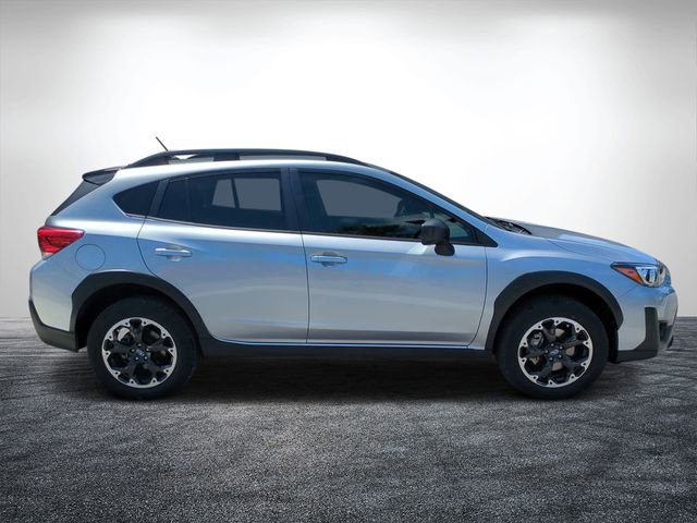 Used 2023 Subaru Crosstrek 2.0i AWD/4WD image 2