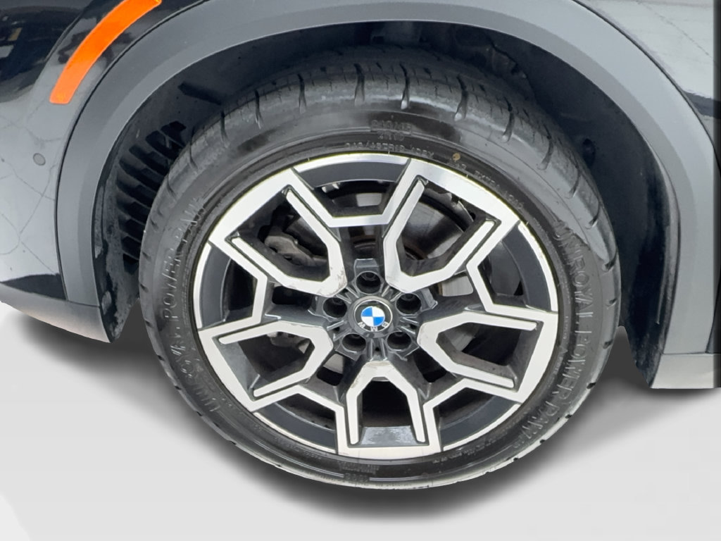 Used 2025 BMW X2 xDrive28i AWD/4WD image 15