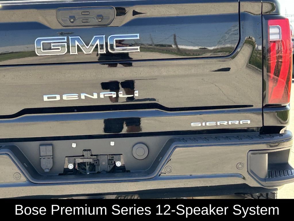 Used 2025 GMC Sierra 2500 Denali Ultimate image 9