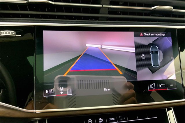 Certified 2025 Audi Q8 Premium Plus image 21