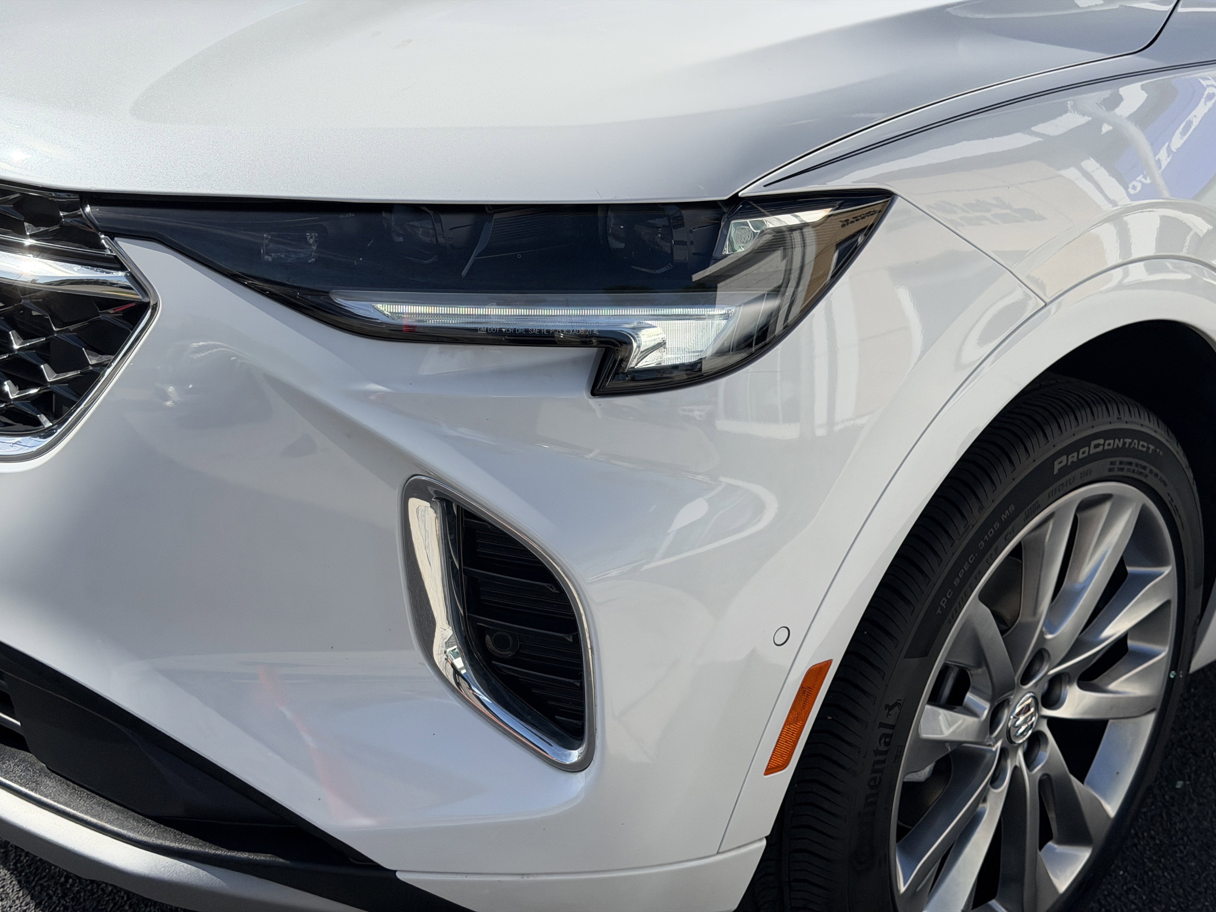 Used 2023 Buick Envision Avenir image 6