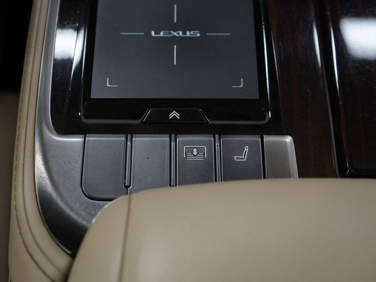 Used 2019 Lexus LS 500 AWD w/ Interior Upgrade Package image 21