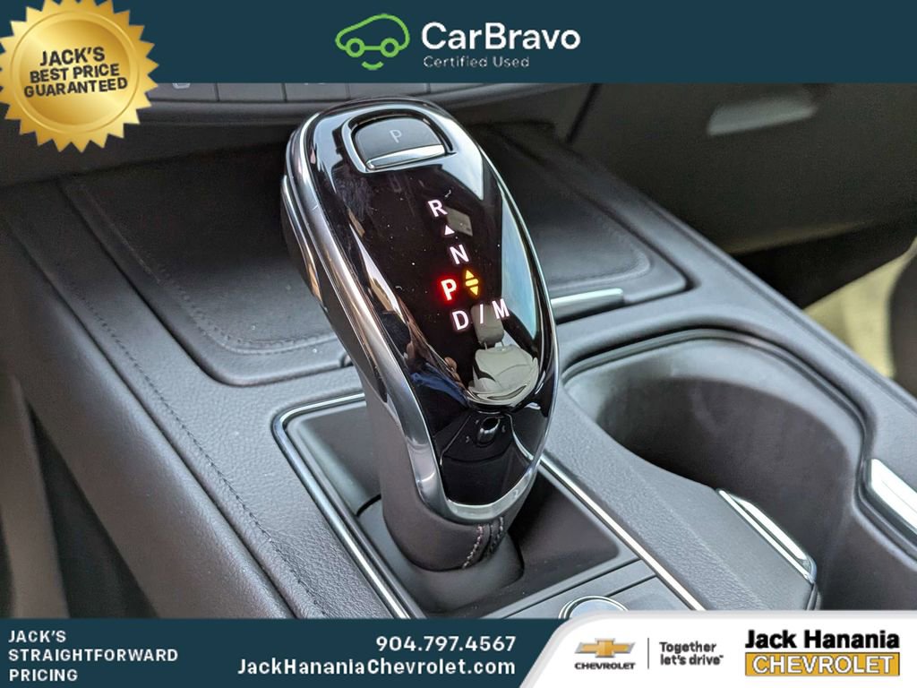 Certified 2025 Cadillac XT4 Sport FWD image 23