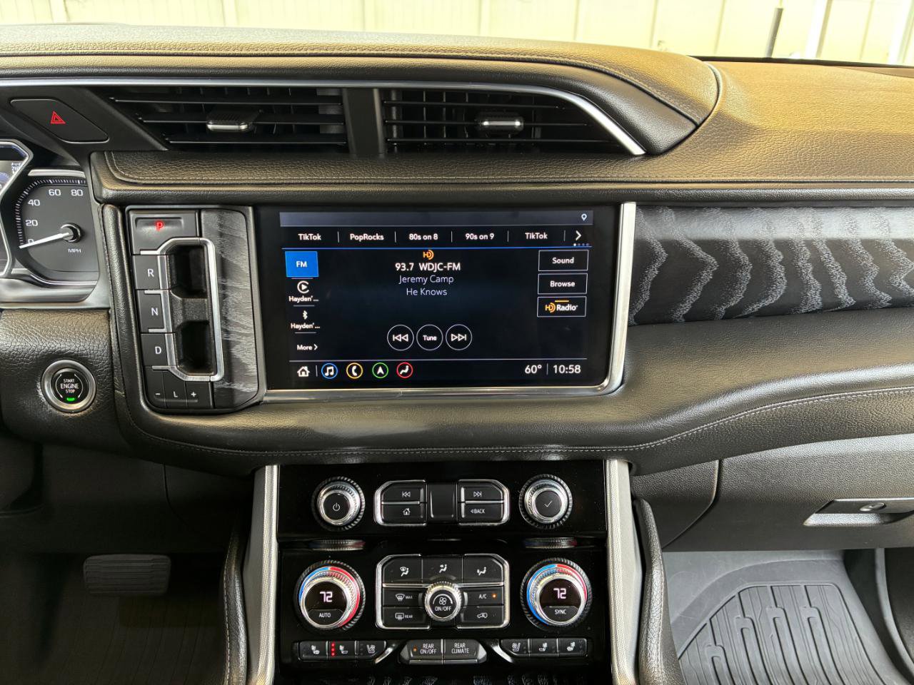 Used 2021 GMC Yukon XL Denali image 20