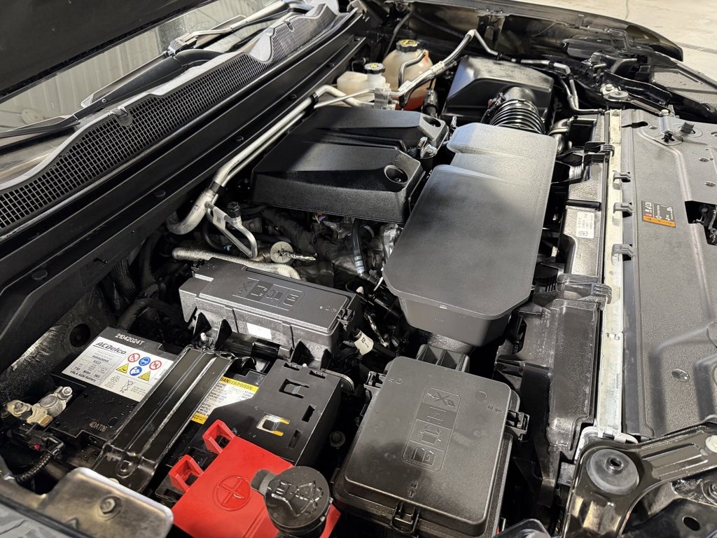 Used 2024 GMC Canyon AT4 w/ Canyon Safety Plus Package image 14