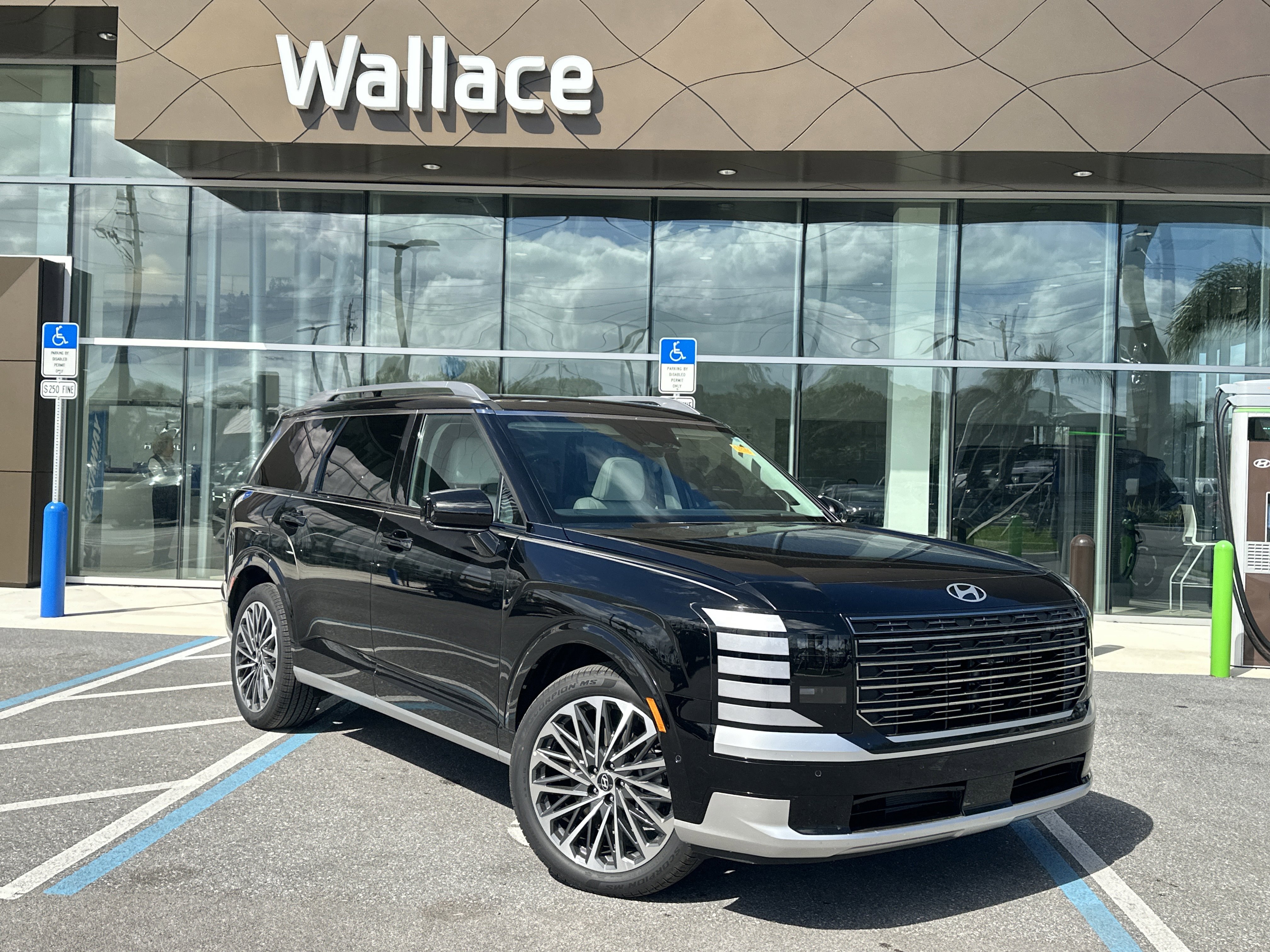 New 2026 Hyundai Palisade Calligraphy FWD image 1