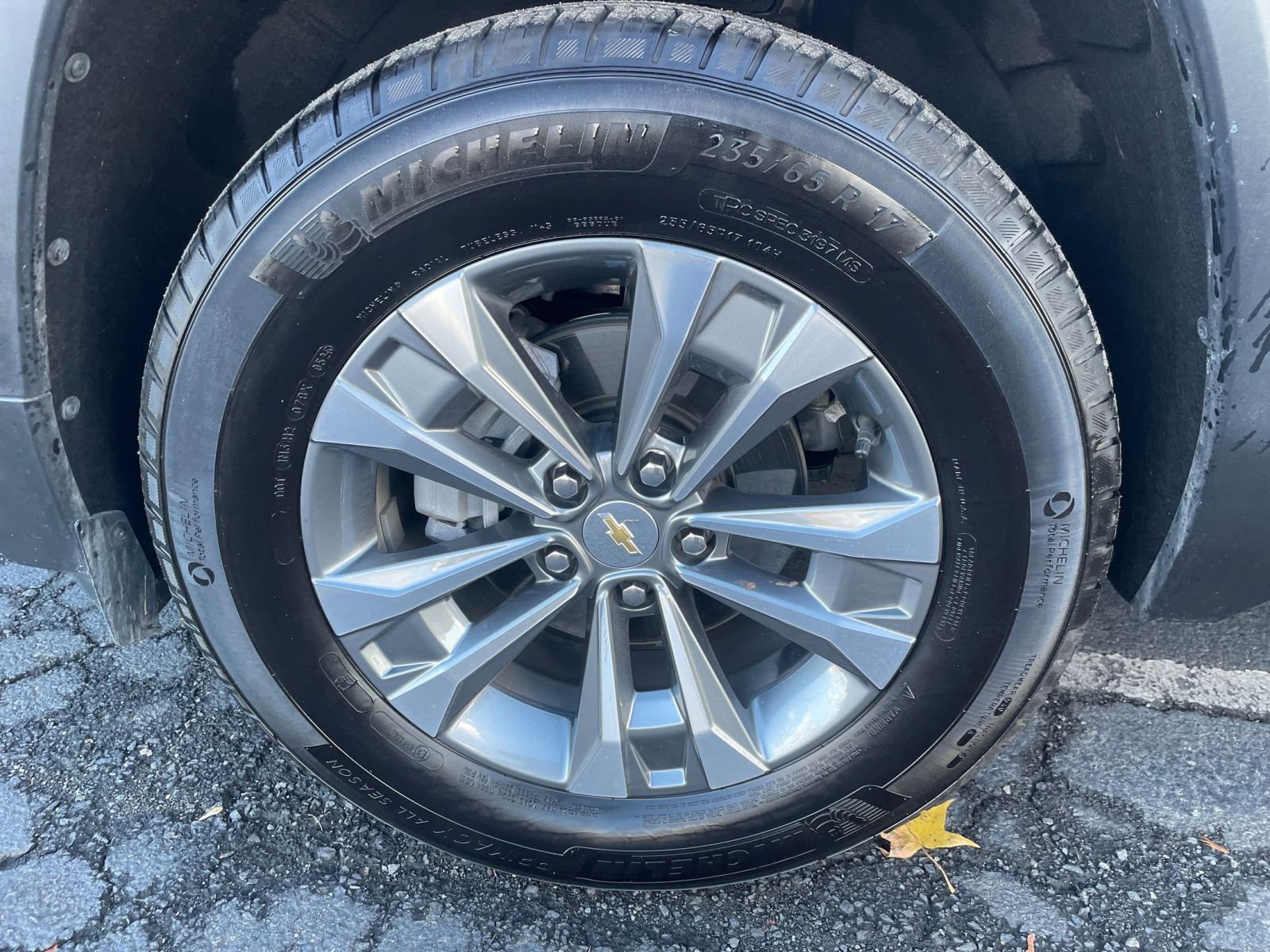 Used 2025 Chevrolet Equinox LT image 25