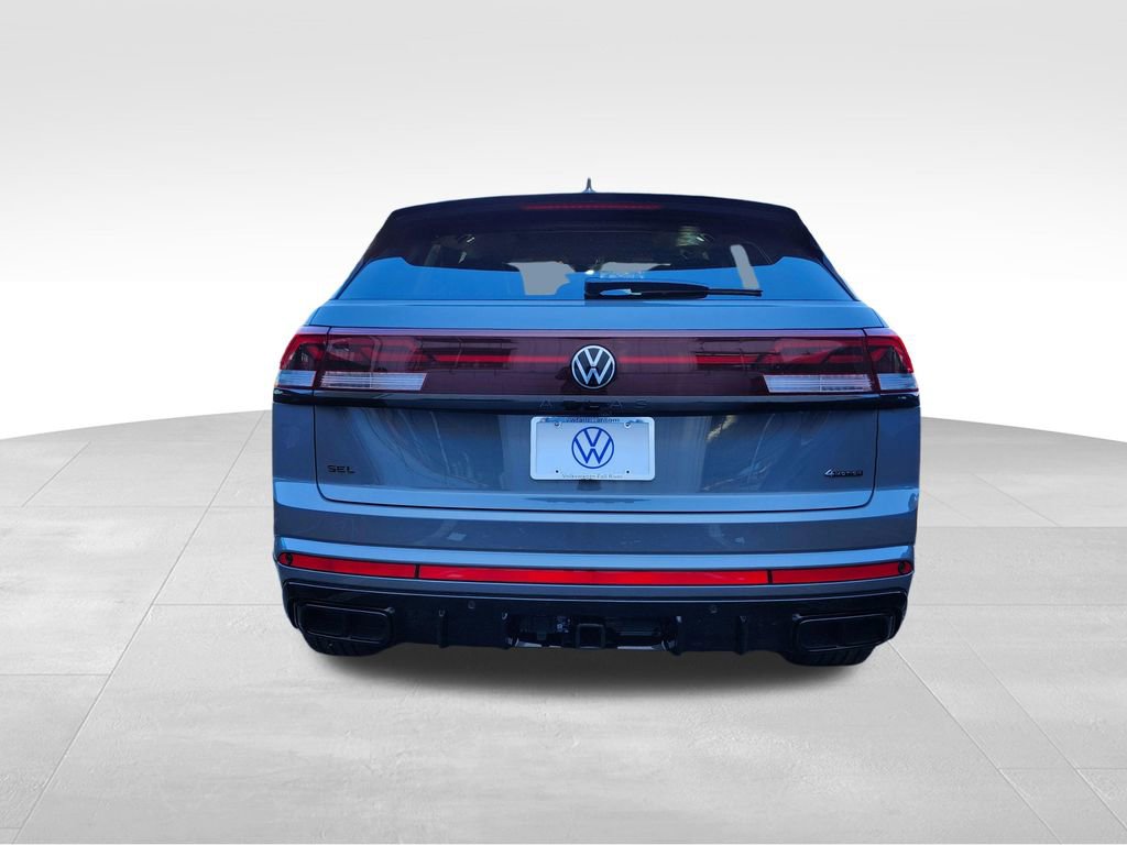 New 2026 Volkswagen Atlas Cross Sport SEL R-Line image 3