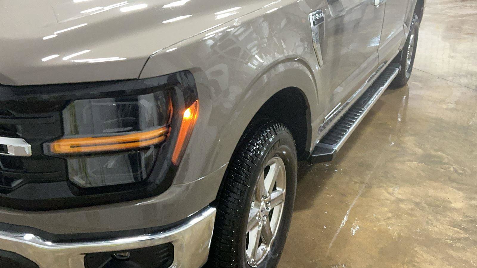 New 2025 Ford F150 XLT w/ Equipment Group 302A MID