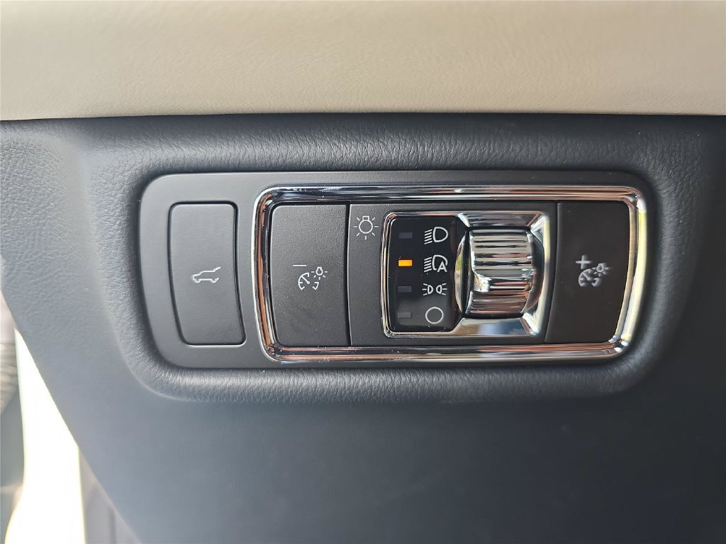New 2027 Lincoln Aviator 2WD image 23
