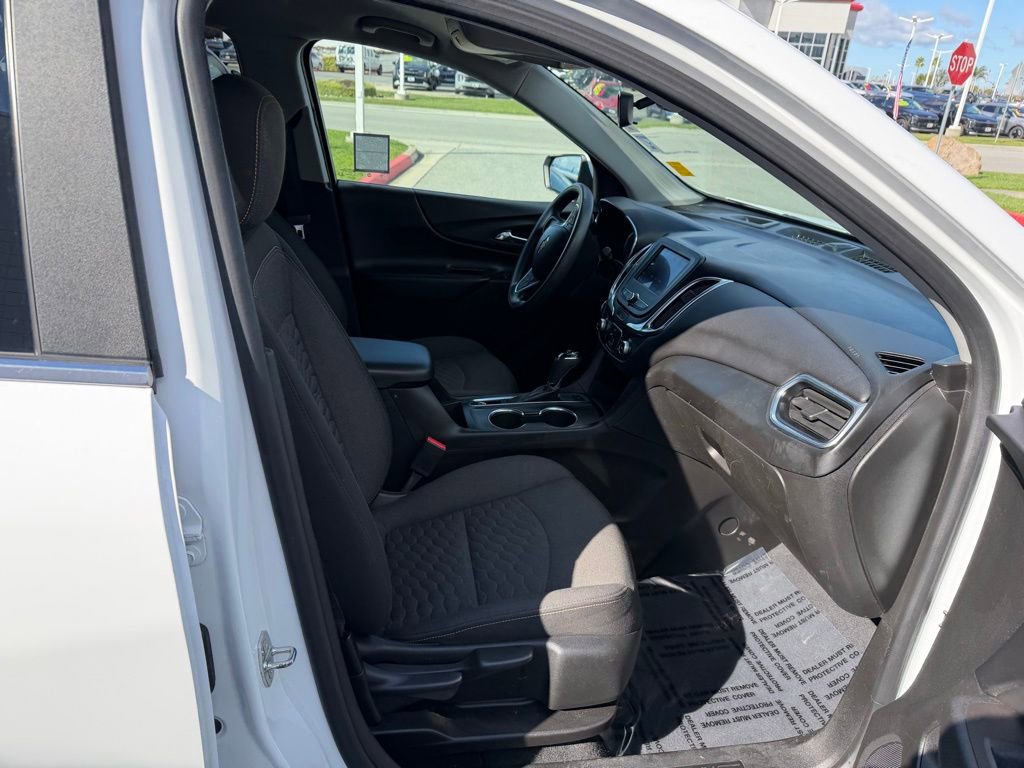 Used 2021 Chevrolet Equinox LT image 22