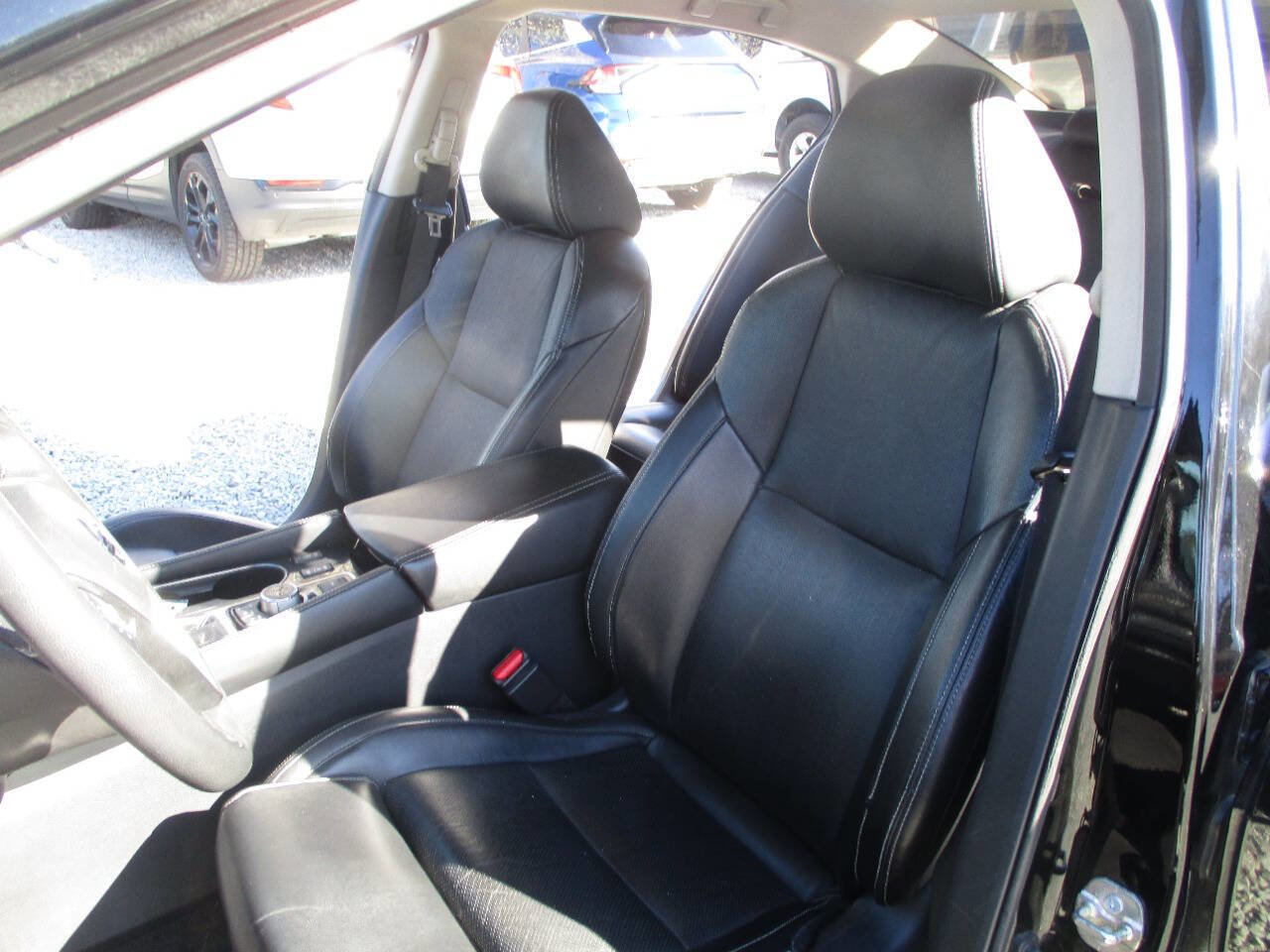 Used 2017 Nissan Maxima 3.5 SV image 18