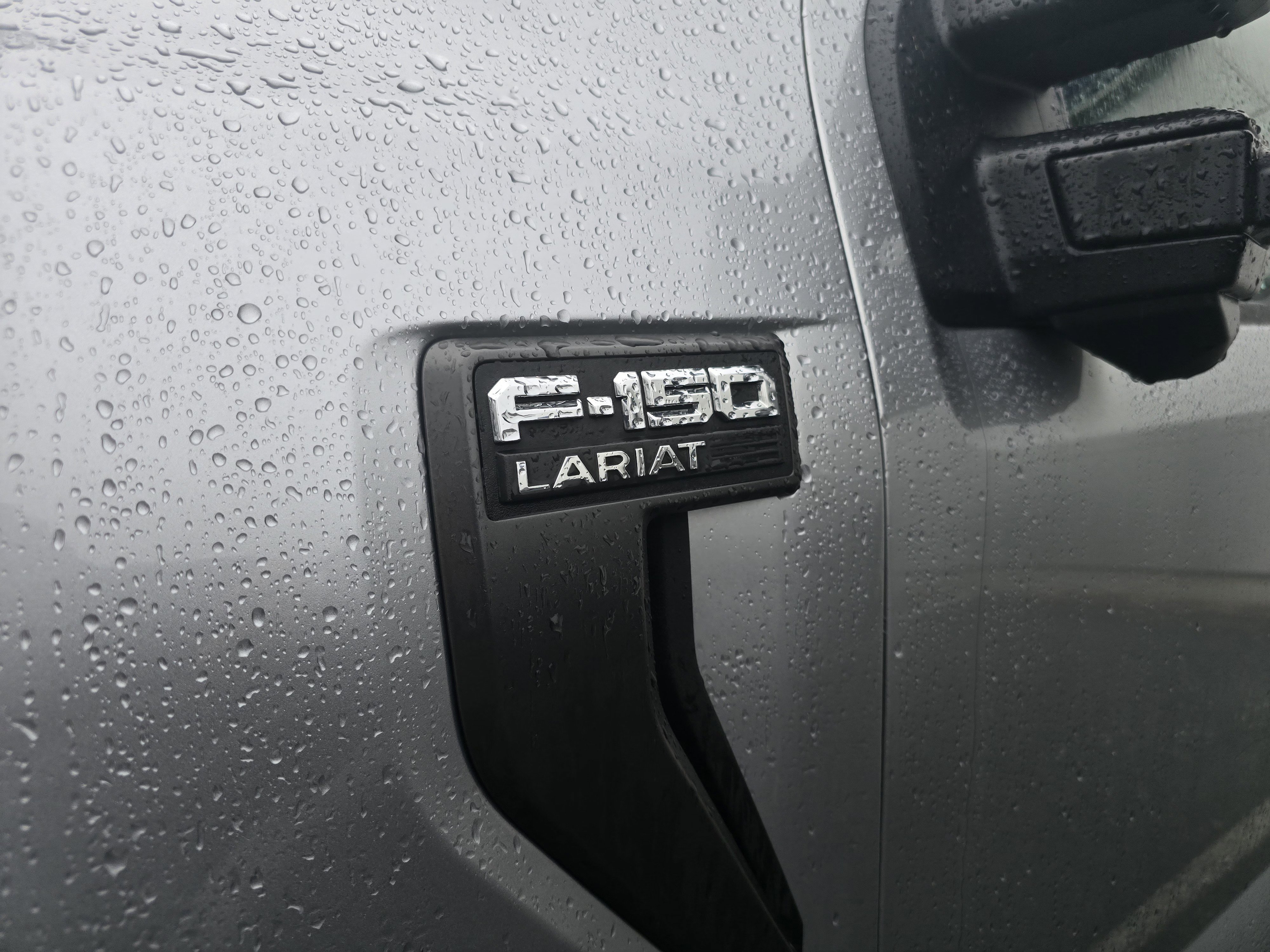 Used 2023 Ford F150 Lariat image 11