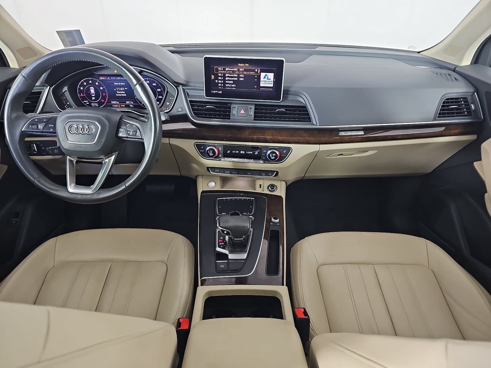 Used 2020 Audi Q5 2.0T Premium Plus w/ Premium Plus Package AWD/4WD image 9