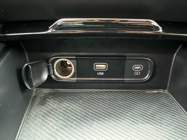 Used 2025 Kia Sportage LX AWD/4WD image 35