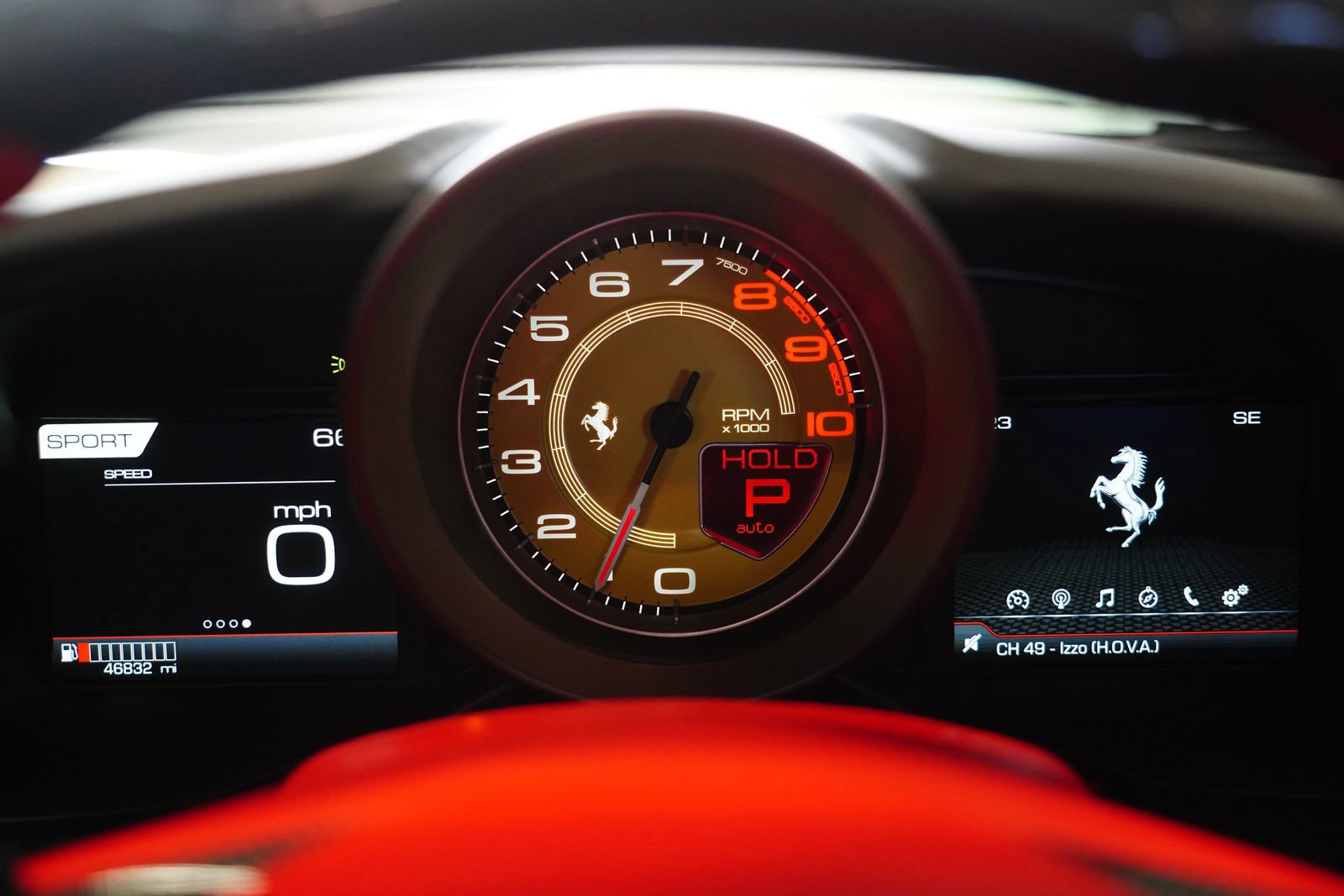 Used 2021 Ferrari F8 Tributo RWD image 21