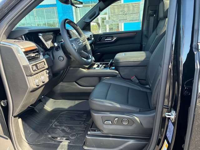 New 2026 GMC Yukon Denali w/ Denali Reserve Package AWD/4WD image 10