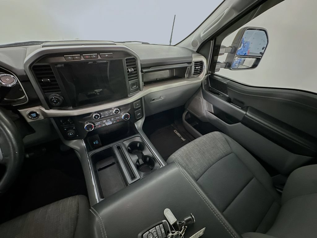 Used 2021 Ford F150 XLT w/ Equipment Group 302A High AWD/4WD image 11