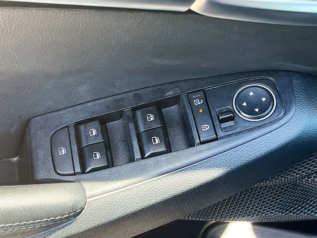 Used 2024 Kia Seltos SX image 18