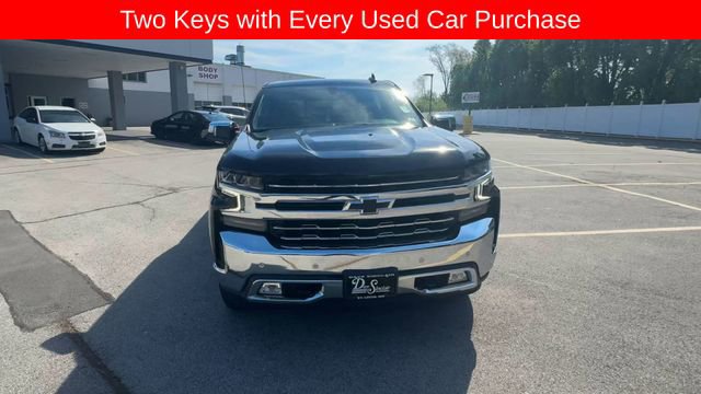 Used 2022 Chevrolet Silverado 1500 LTZ AWD/4WD image 3