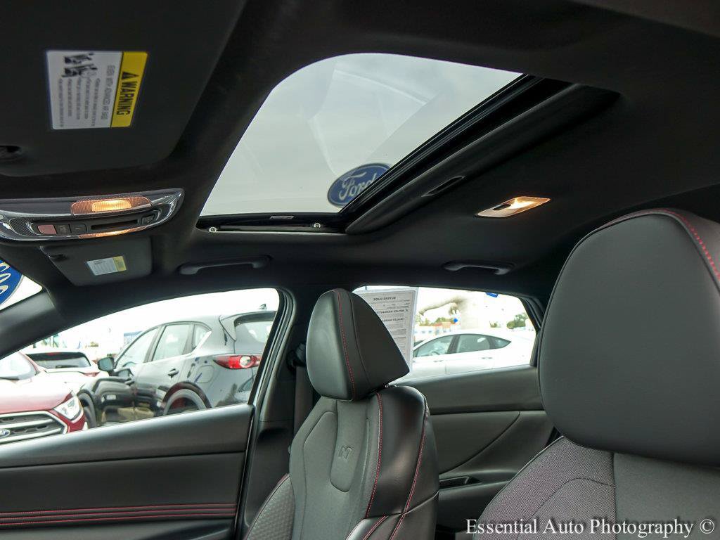 Used 2023 Hyundai Elantra N Line FWD image 12