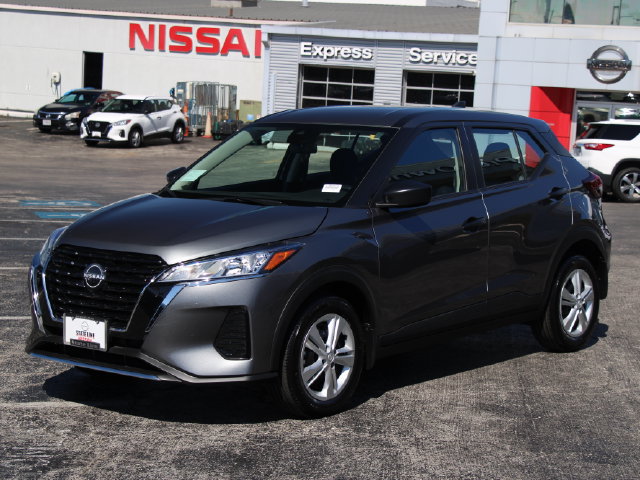 Certified 2025 Nissan Kicks Play S FWD image 6