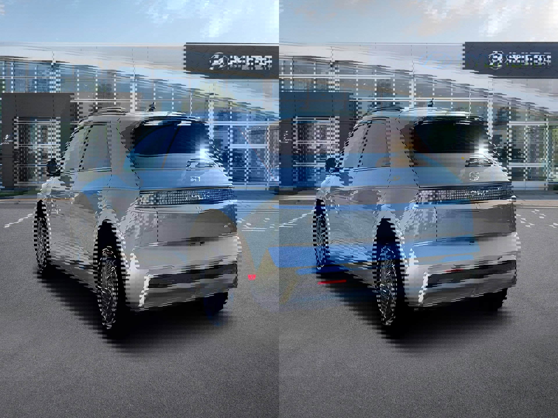 New 2026 Hyundai Ioniq 5 Limited image 5