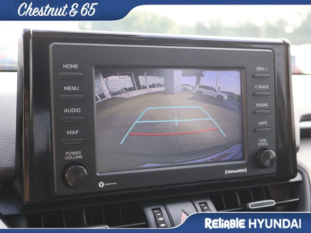 Used 2022 Toyota RAV4 XLE Premium AWD/4WD image 35
