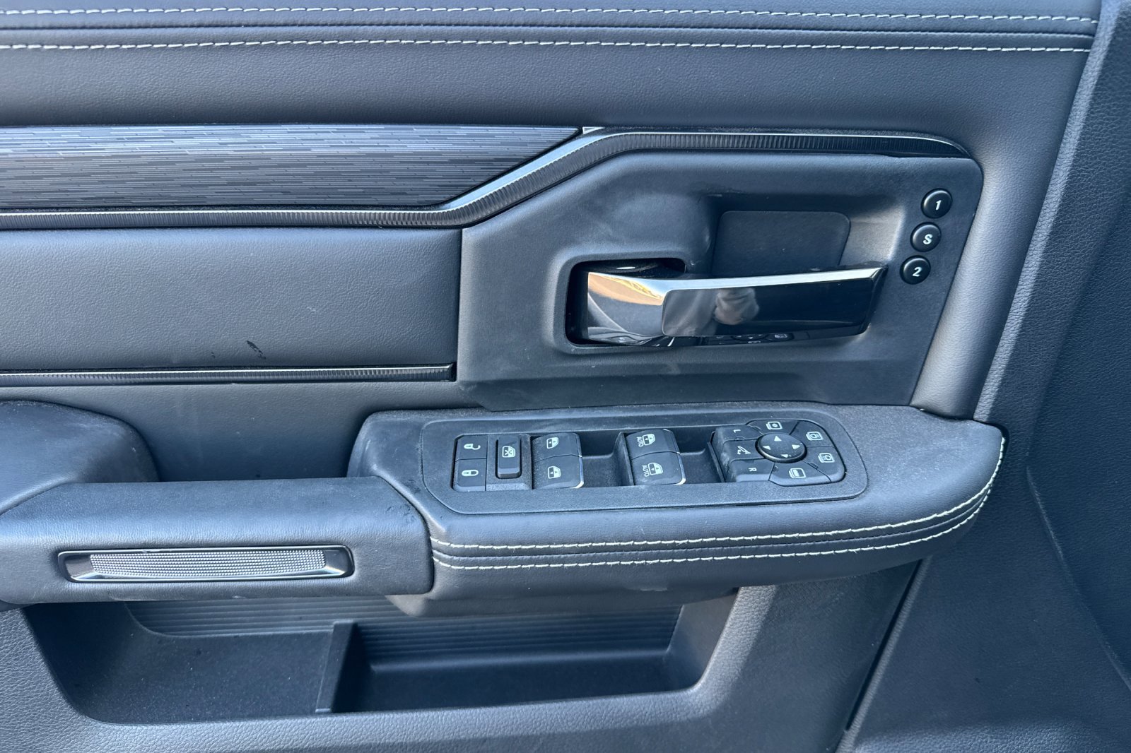 New 2026 RAM 2500 Rebel w/ Rebel Level 2 Equipment Group image 10